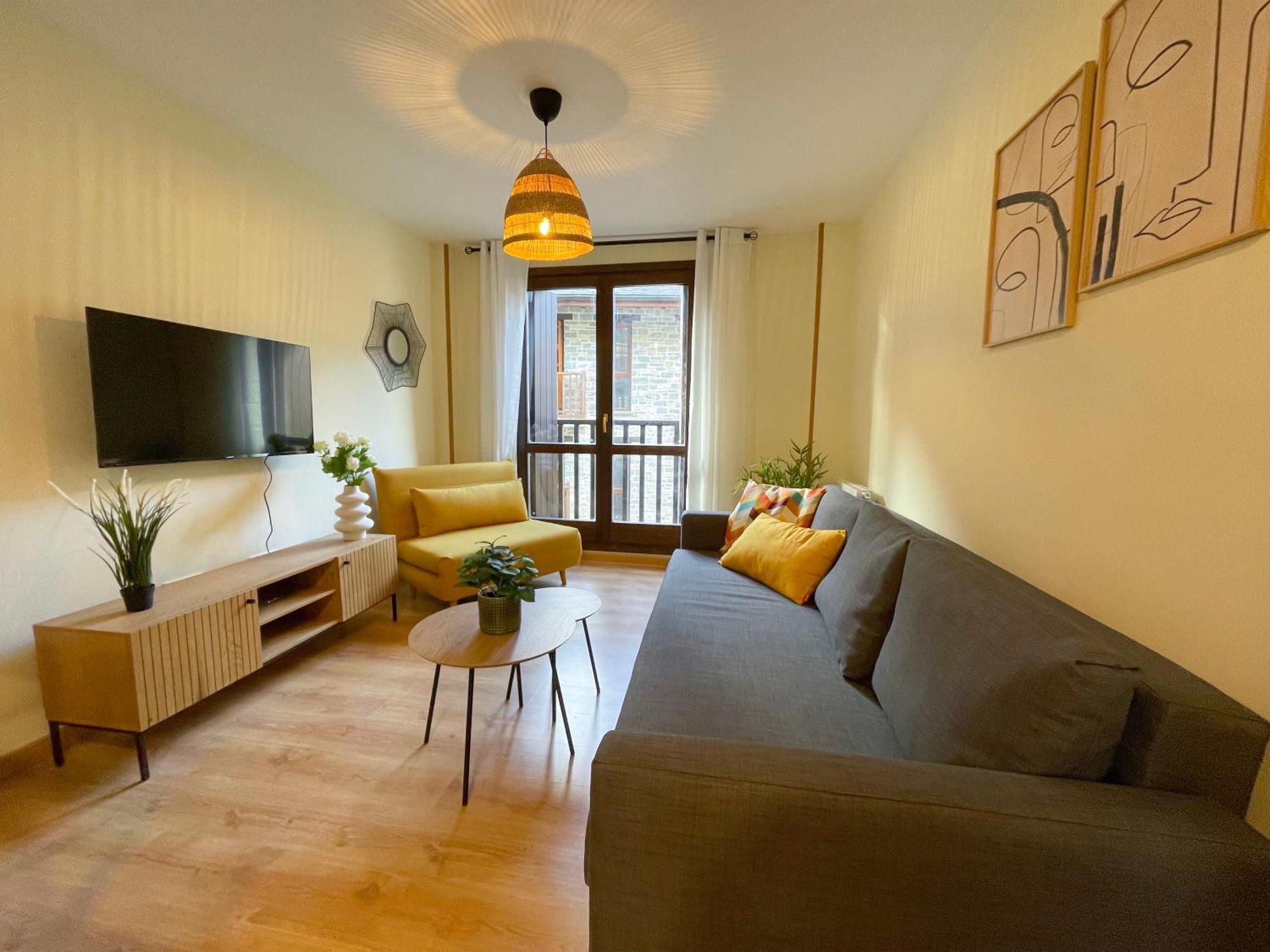 Apartamentos Escarrilla Suites 3000 Esterno foto