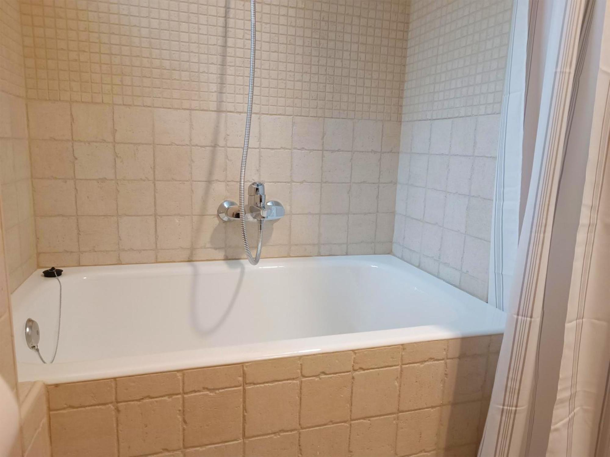 Apartamentos Escarrilla Suites 3000 Esterno foto